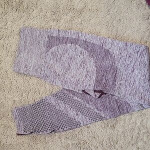 Victoria's Secret Pink Seamless Leggings size xs Burgundy